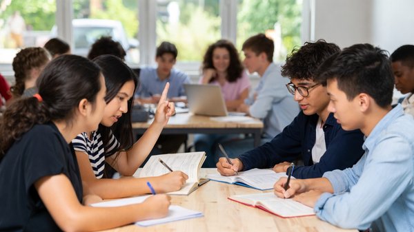 Bordas soutien scolaire : comment améliorer les résultats de votre enfant facilement